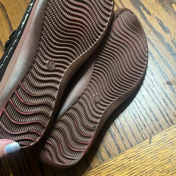 Wedge flip flops - Picture 3 of 7